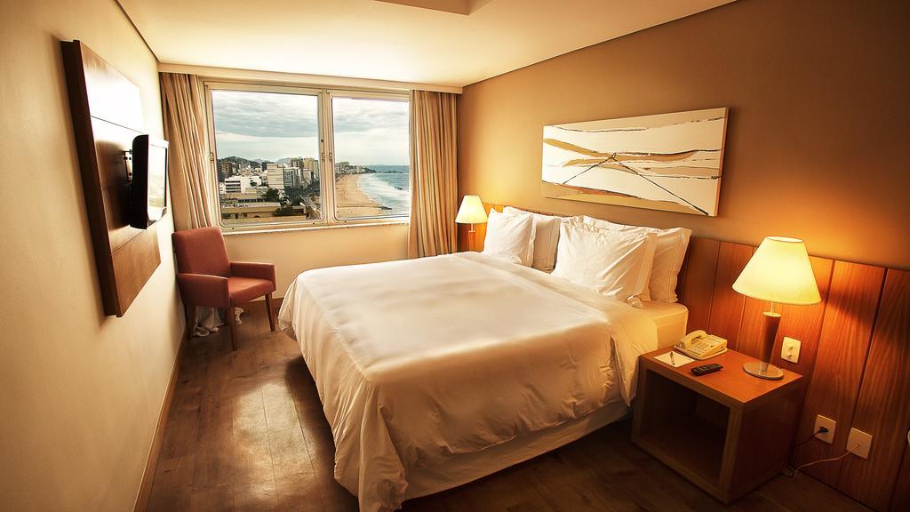 Quarto Duplo Standard com Vista Parcial do Mar